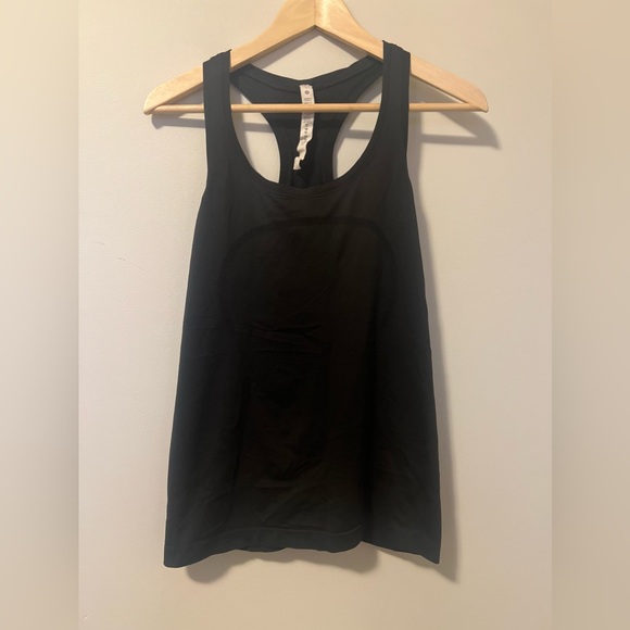 Lululemon Swiftly Tech Tank Top 2.0 | Black, Size 8 - Picture 2 of 5